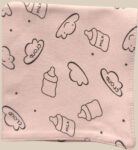 Biberon y nubes durazno